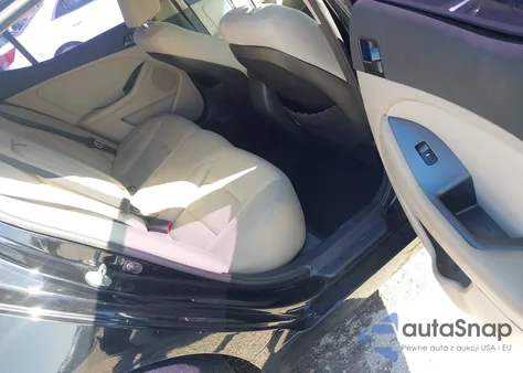 2013 Kia Optima Lx z USA, uszkodzony, nr VIN 5XXGM4A71DG097834